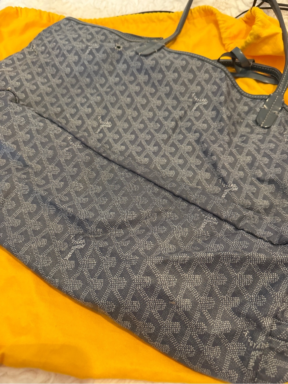 Goyard St. Louis GM Tote – 2013 | One Owner | Original Dust Bag Included - Picture 10 of 12